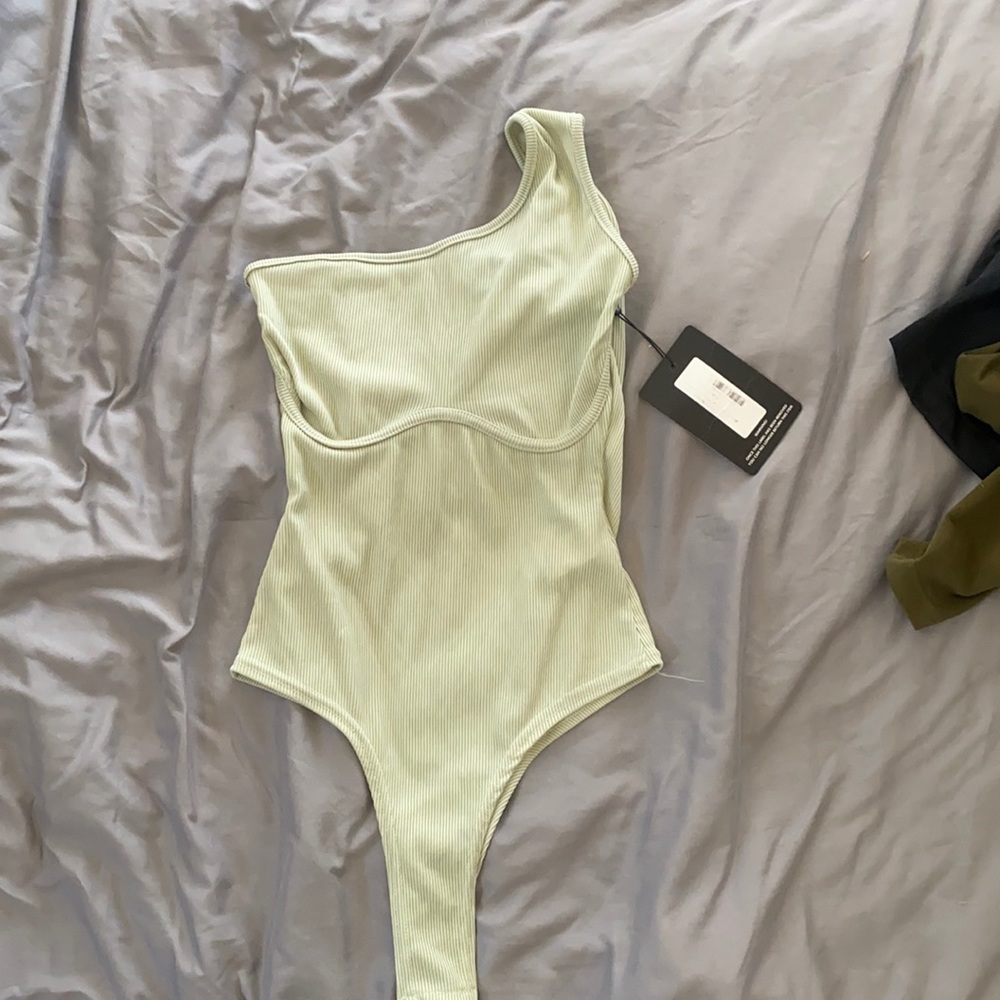 Pretty little thing ribbed body suit
